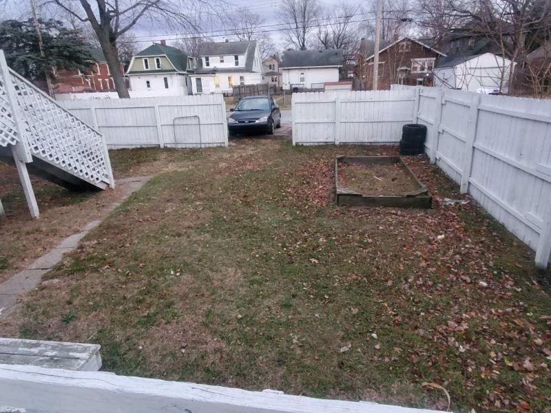 130 Butler St - Photo 2 of 14