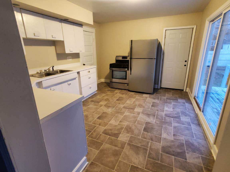 130 Butler St - Photo 3 of 14