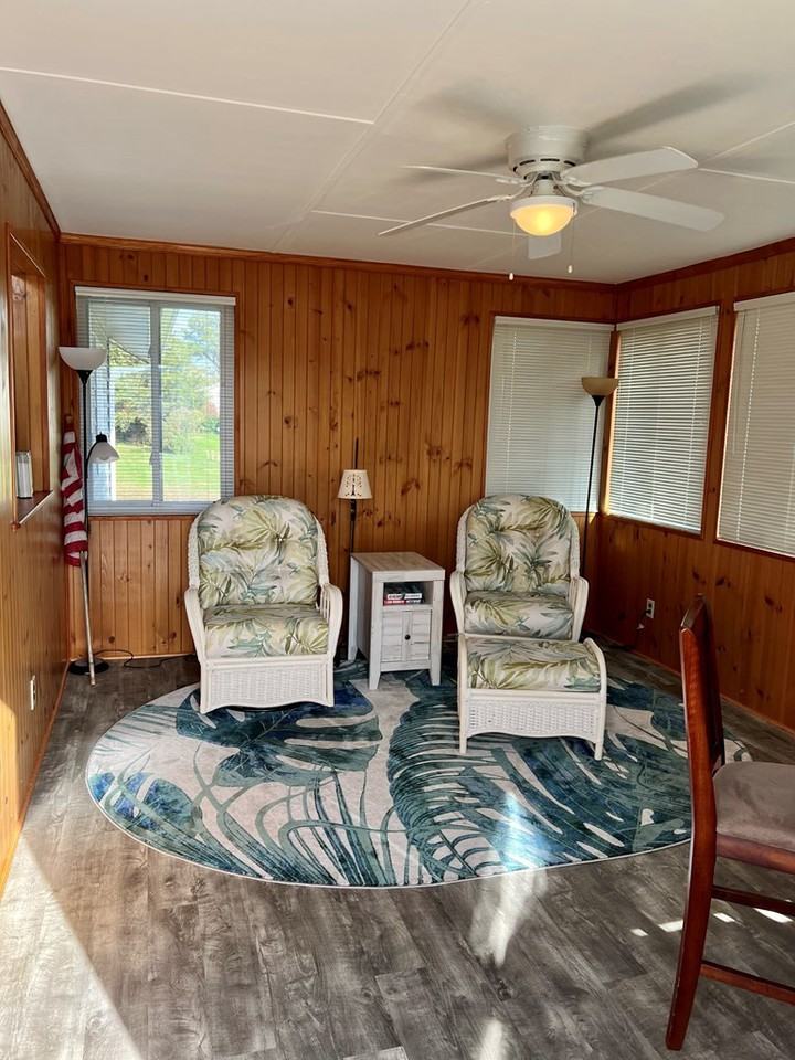 3272 Captains Corridor - Photo 3 of 20