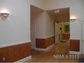 307 Middle St #C - Photo 2 of 15