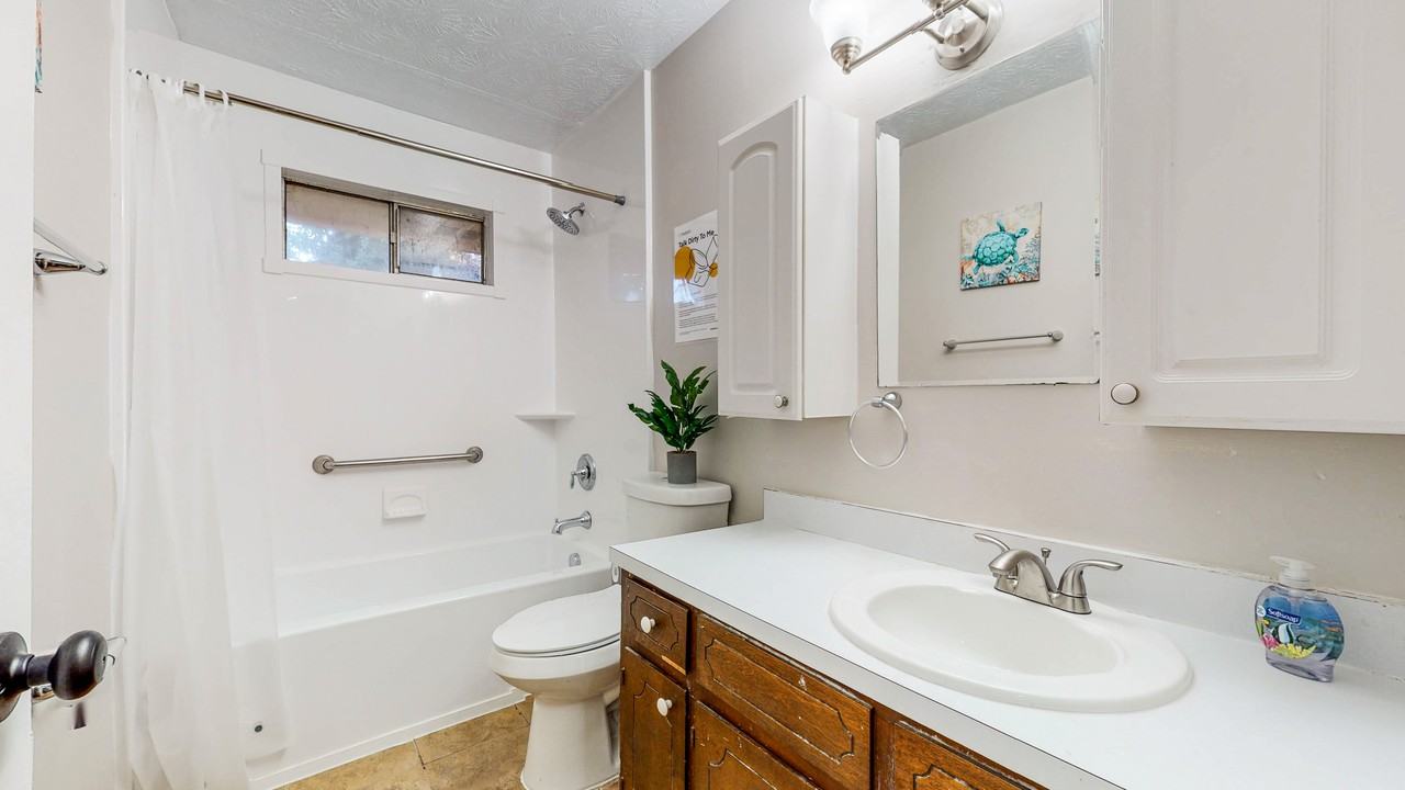 Chevy Chase Ln - Photo 3 of 10