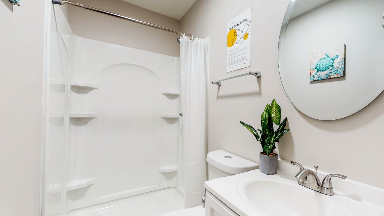 Chevy Chase Ln - Photo 7 of 10