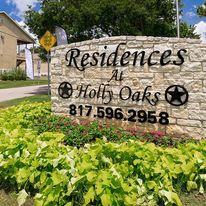 2129 Holly Oaks Lane - Photo 2 of 14