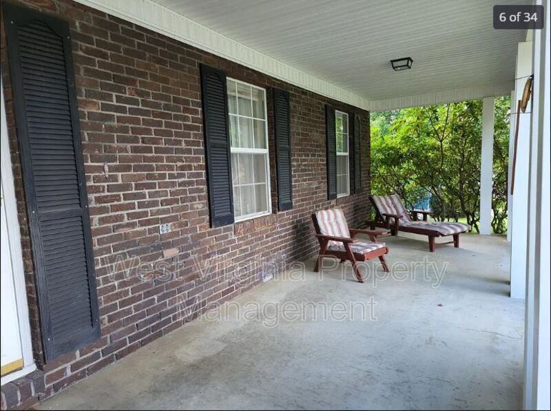 115 Beaver St - Photo 3 of 13