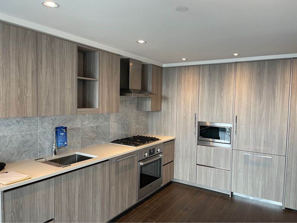 4720 Lougheed Highway #1102