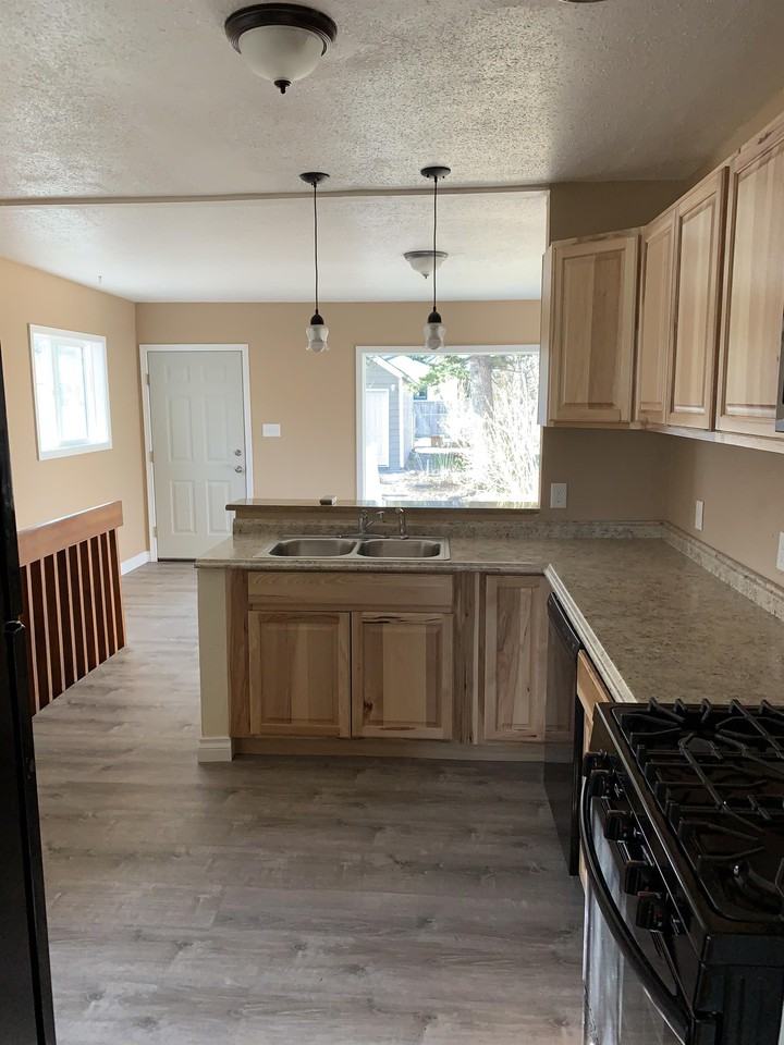 2316 4th Ave N #1 - Photo 4 of 22