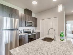 13702 Se 162nd Ave - Photo 1 of 1