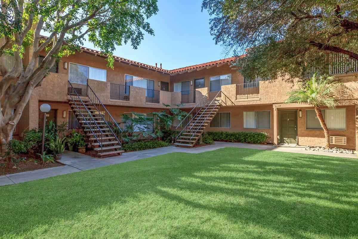 125 N Belinda Cir - Photo 7 of 41