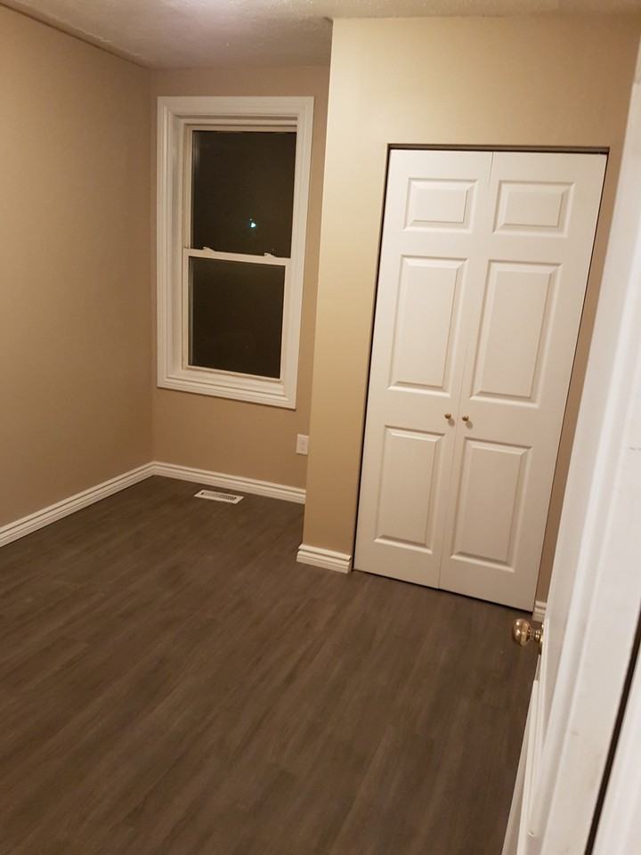 48 Aikman Avenue - Photo 3 of 10