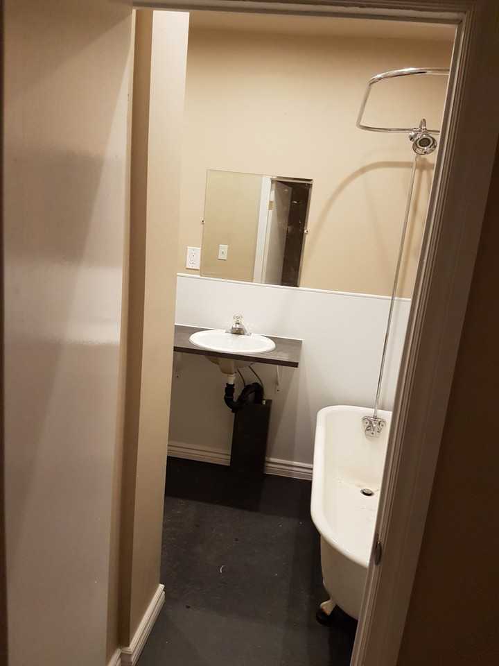 48 Aikman Avenue - Photo 2 of 10