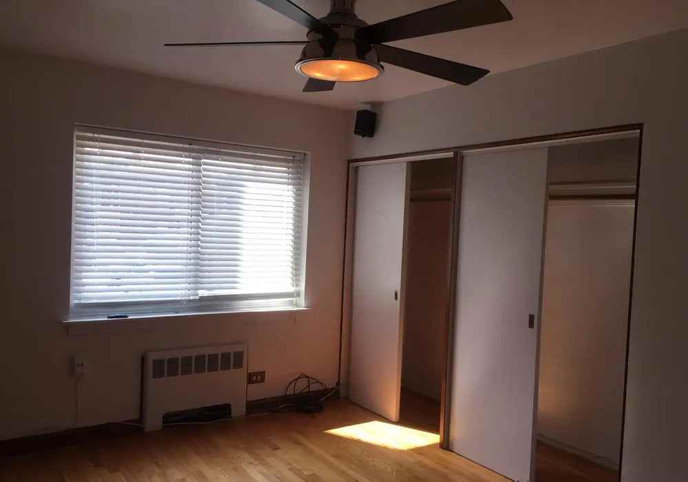 7237 Thomas St - Photo 3 of 12