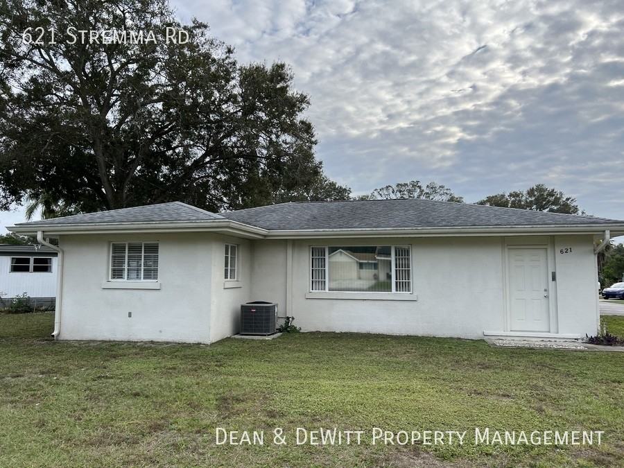 621 Stremma Rd - Photo 2 of 16