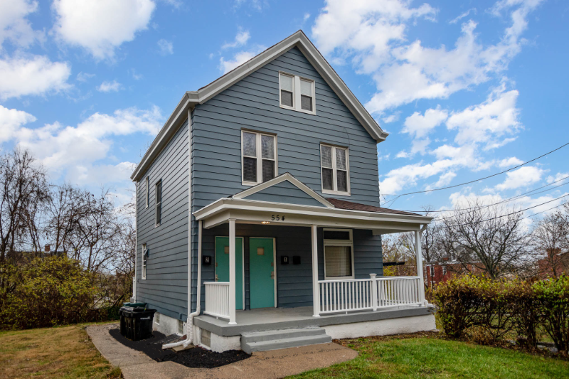 554 Hickory St #B - Photo 3 of 13