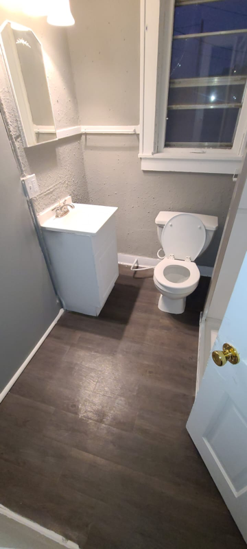 715 Ella St - Photo 3 of 8