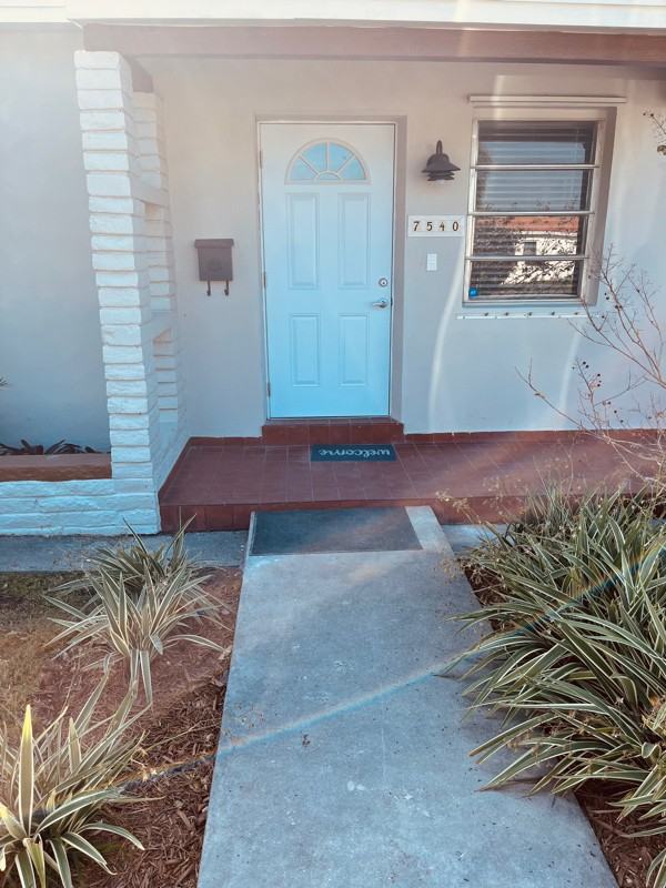 7540 Sw 38th St - Photo 2 of 12