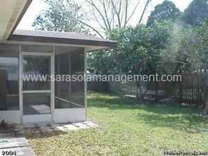 4246 Winthrop St - Photo 2 of 4