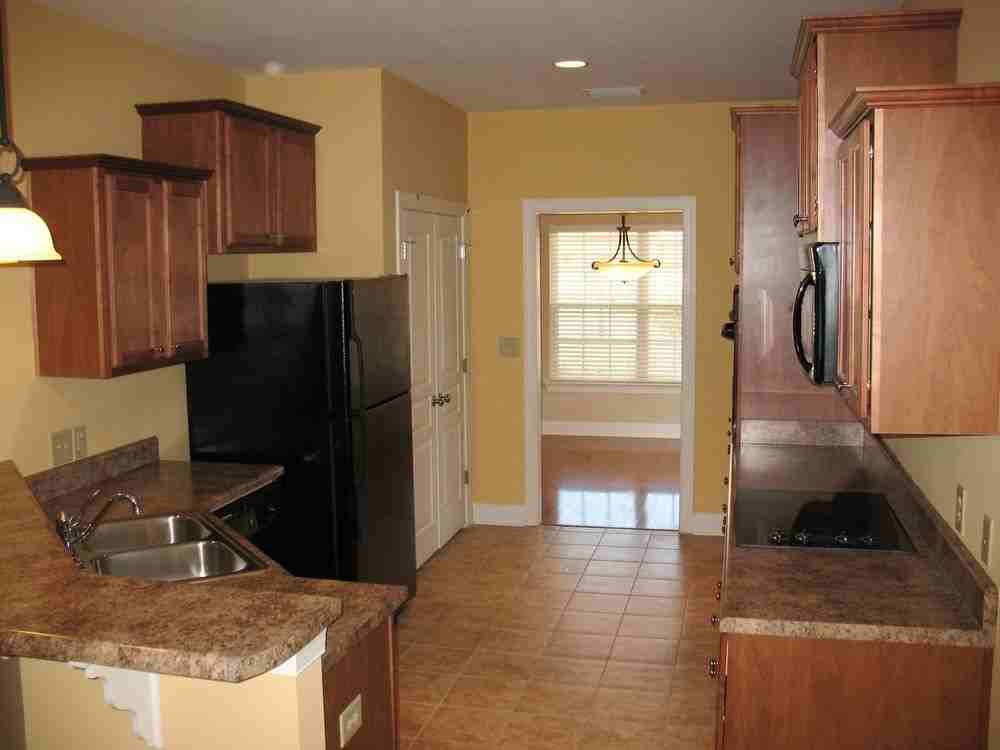 7929 Park Pl Dr N - Photo 2 of 5