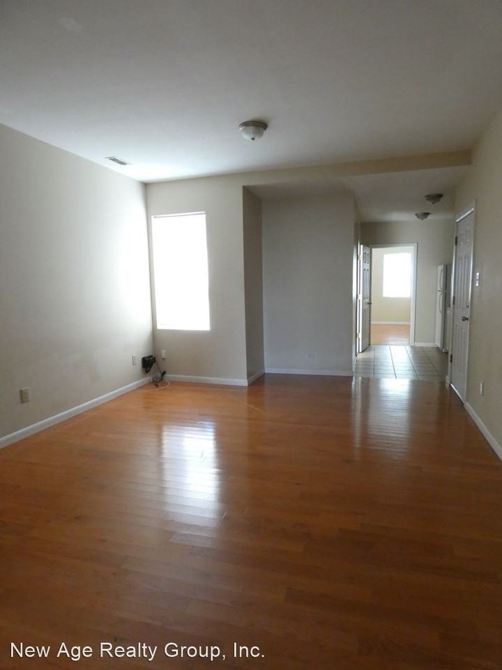 436 N 32nd st apartments - Photo 3 of 13