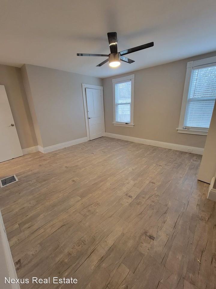 1407 Virginia Ave. - Photo 2 of 20