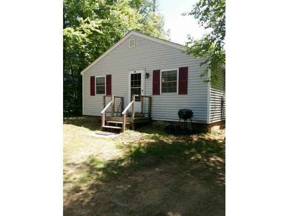 16 Moccasin Path - Photo 3 of 25