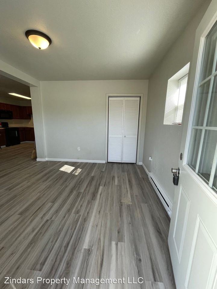 East North Main Street - Photo 2 of 16