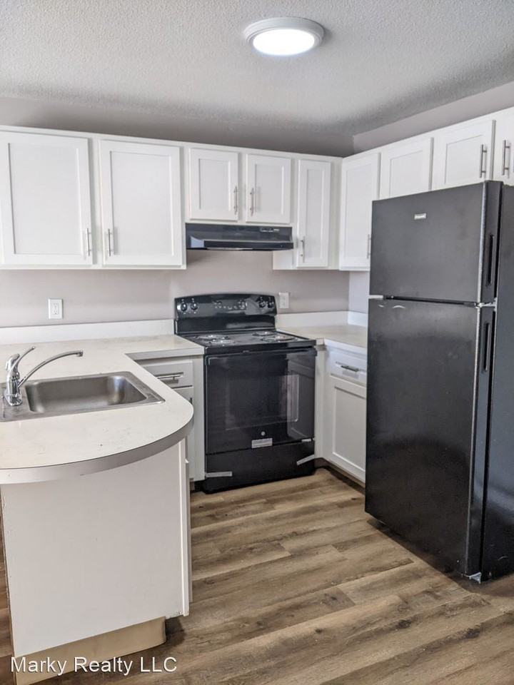 Kitchen Outlet Waterbury Ct 06705 Dandk Organizer