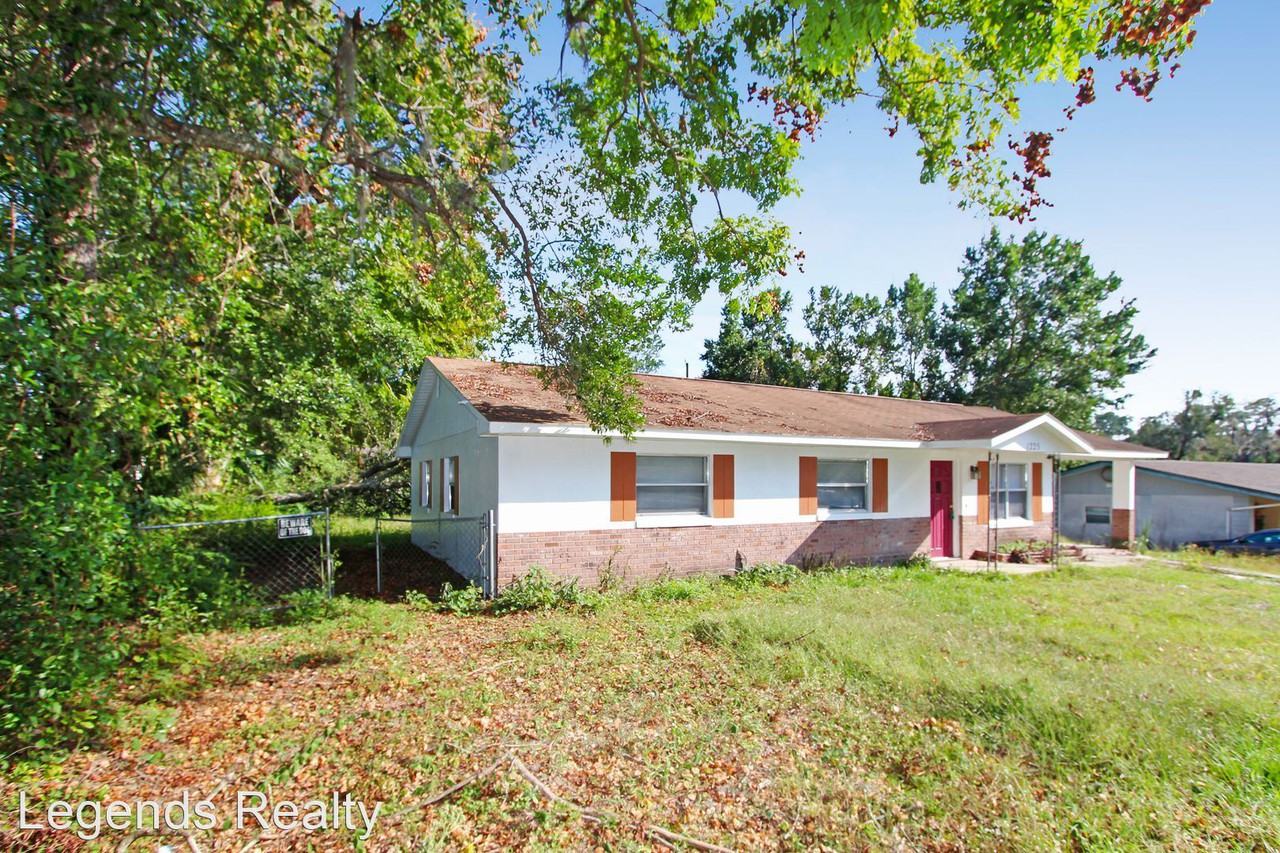 1225 S Spring Garden Ave - Photo 2 of 17