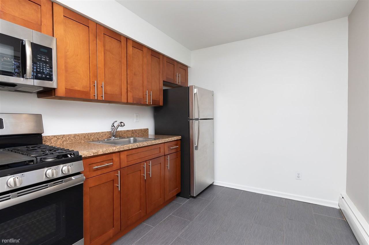 Martoni Apartments In Mt. Airy - Photo 2 of 7