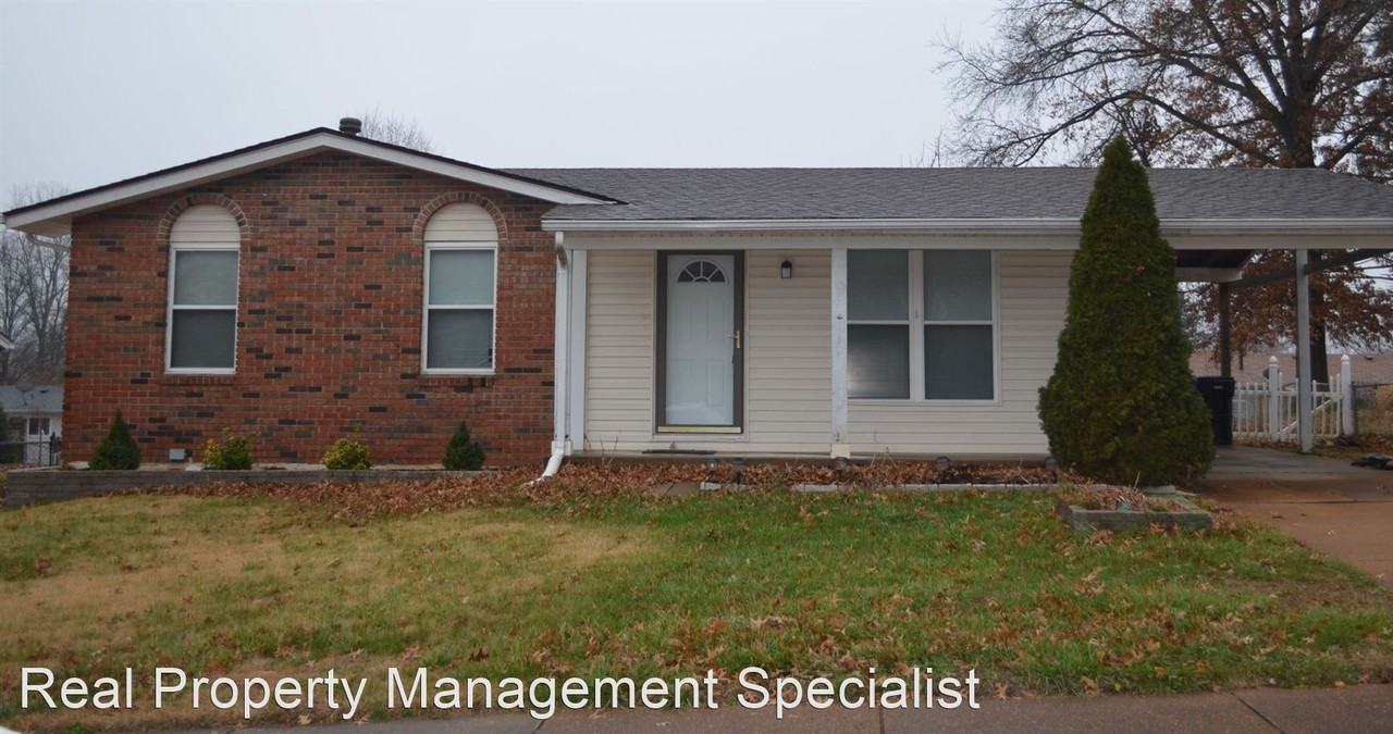 1894 San Luis Rey Pkwy, Fenton, MO 63026 3 Bedroom House for 1,495