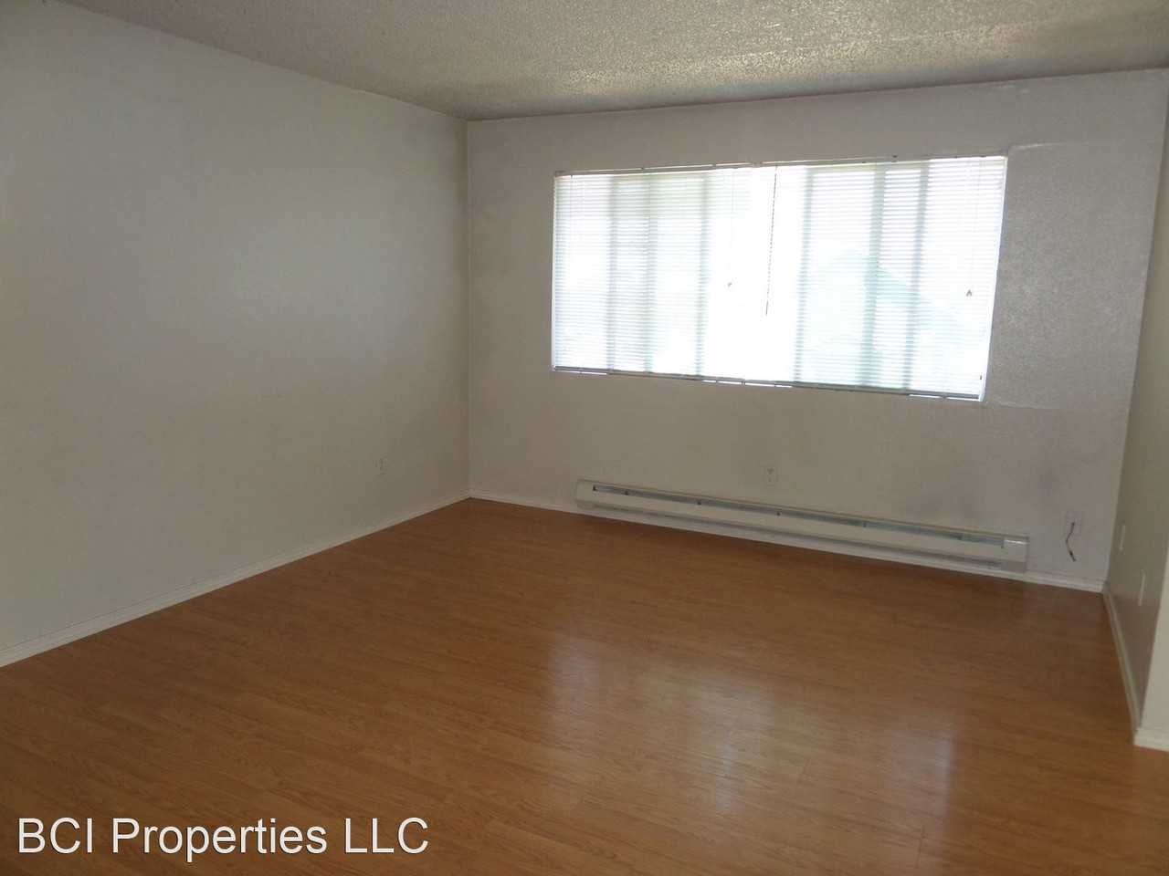 1412 S. I Street - Photo 2 of 11