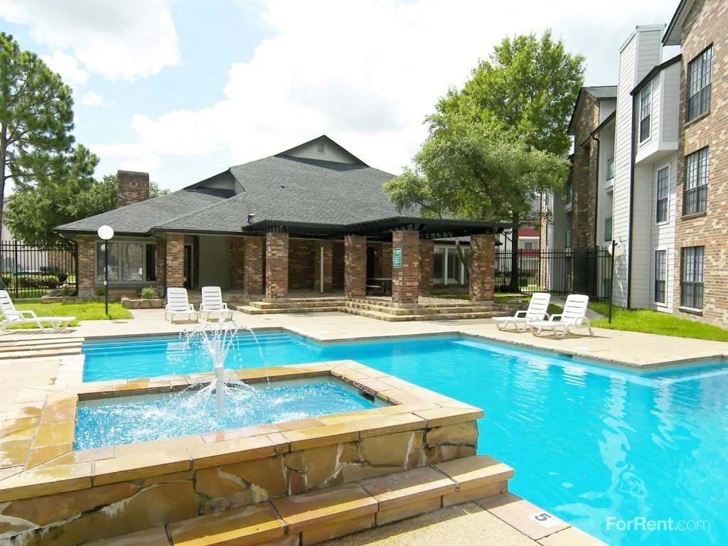 Chenault Creek Apartments 12345 I10 Service Rd, New Orleans, LA