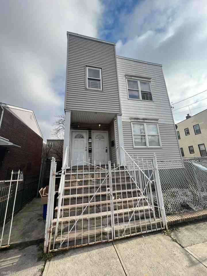 528 S 18th St Apartments in West Side, Newark, NJ 07103 Zumper