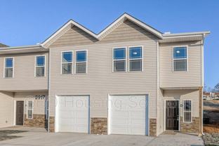 2917 S Harvard Ave - Photo 1 of 1