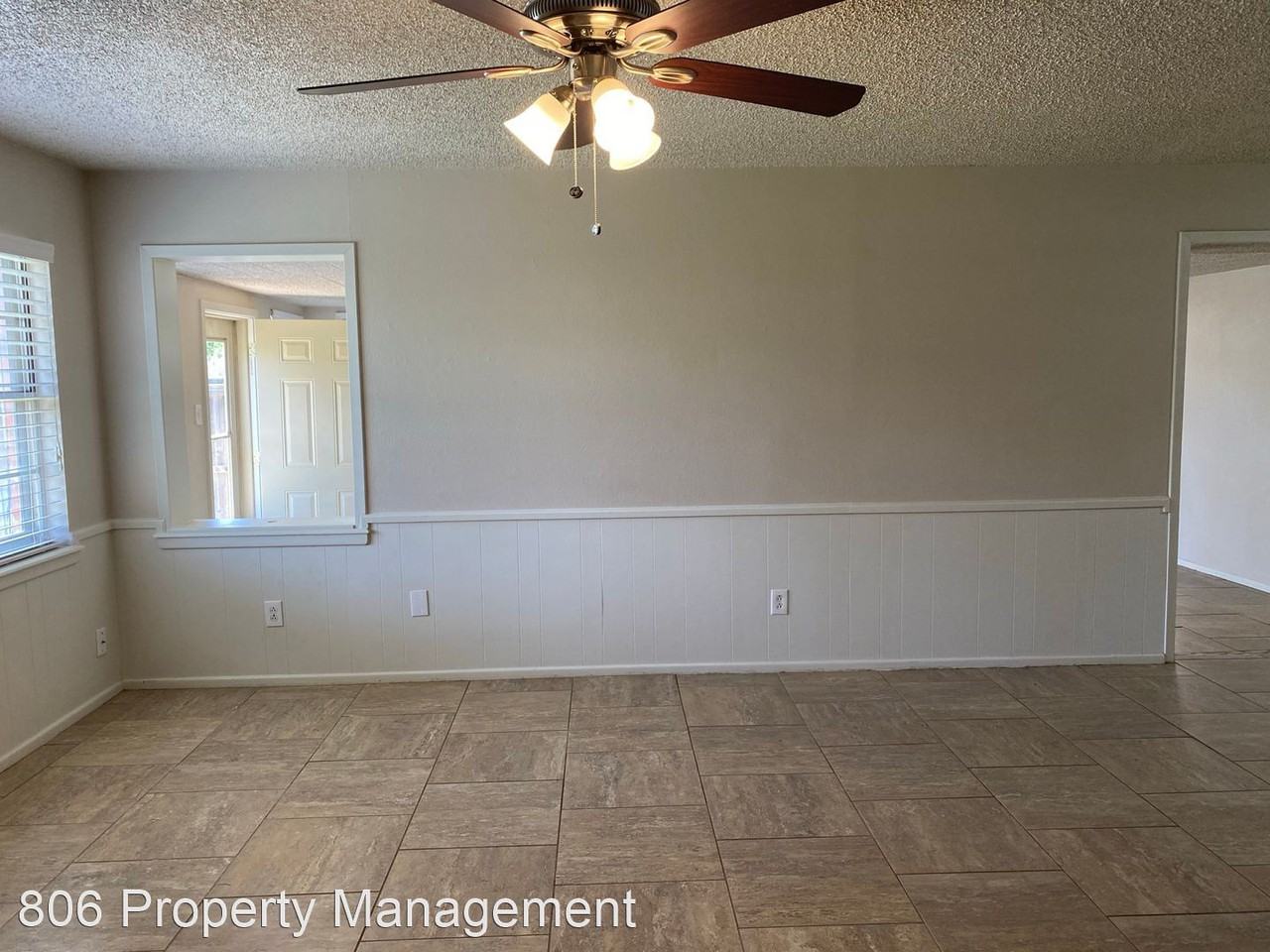 5427 46th St - Photo 3 of 19