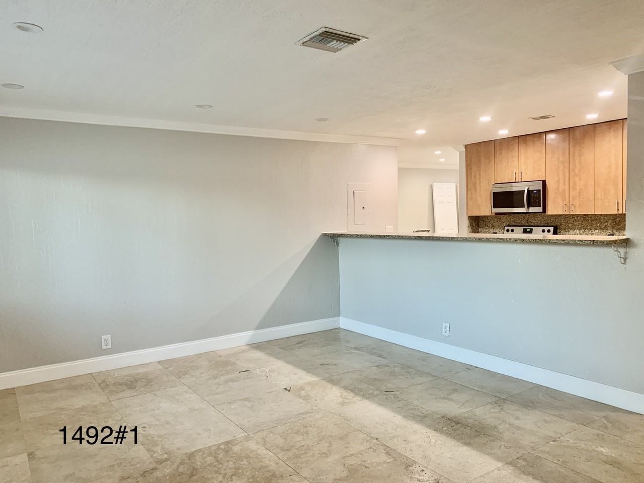 1492 HOLLY HEIGHTS DRUnit 1 #1 - Photo 4 of 28