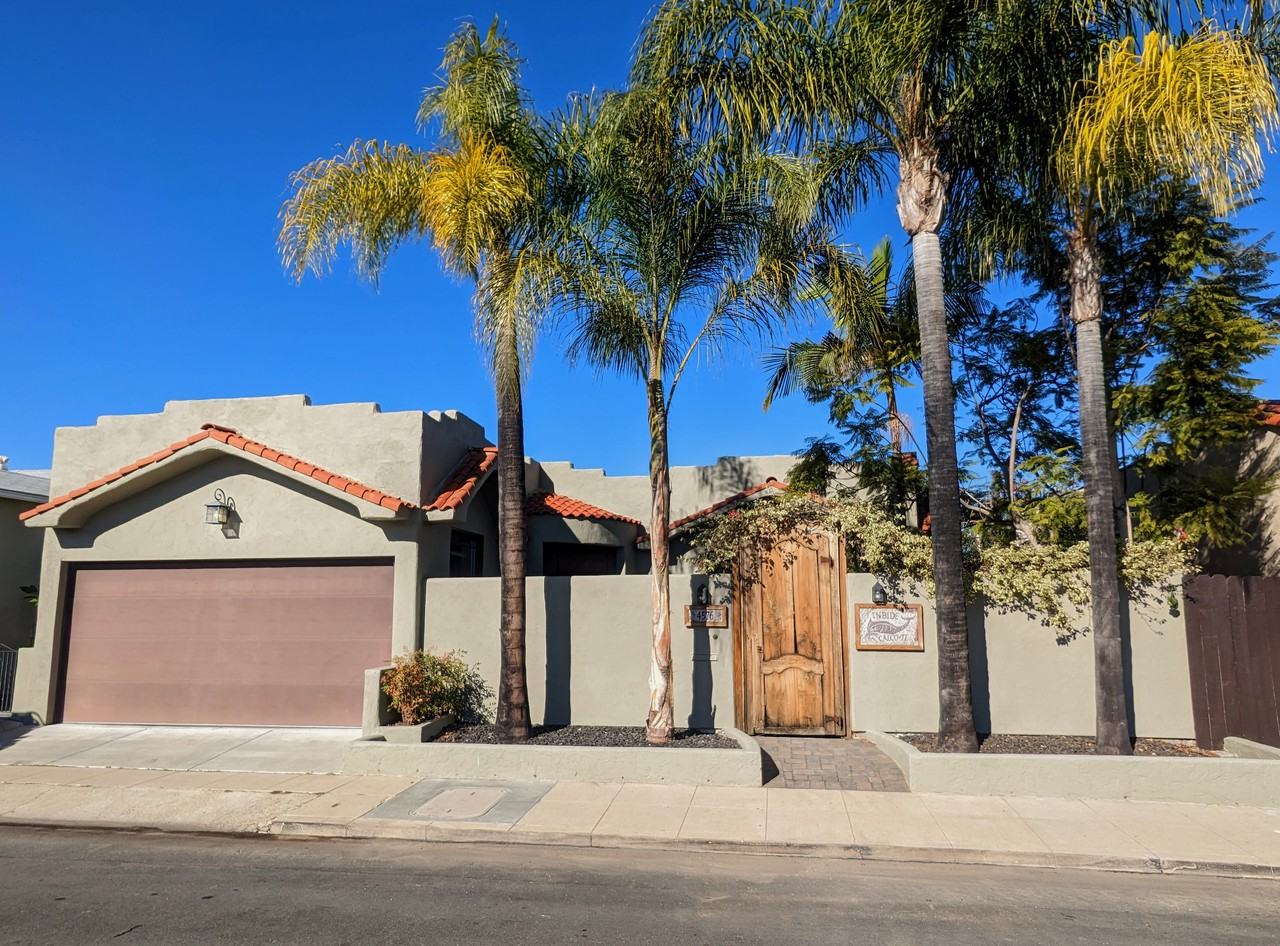 4576 44th Street, San Diego, CA 92115 2 Bedroom Apartment for Rent