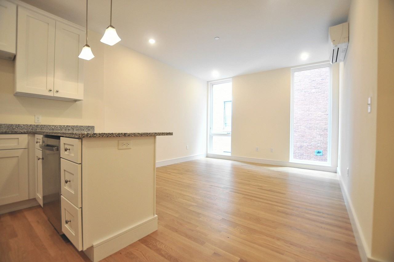 880 Beacon St #2 - Photo 2 of 10