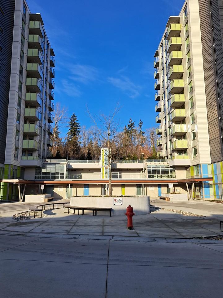 2833 East Kent Avenue North 505, Vancouver, BC V5S 3T9 1 Bedroom