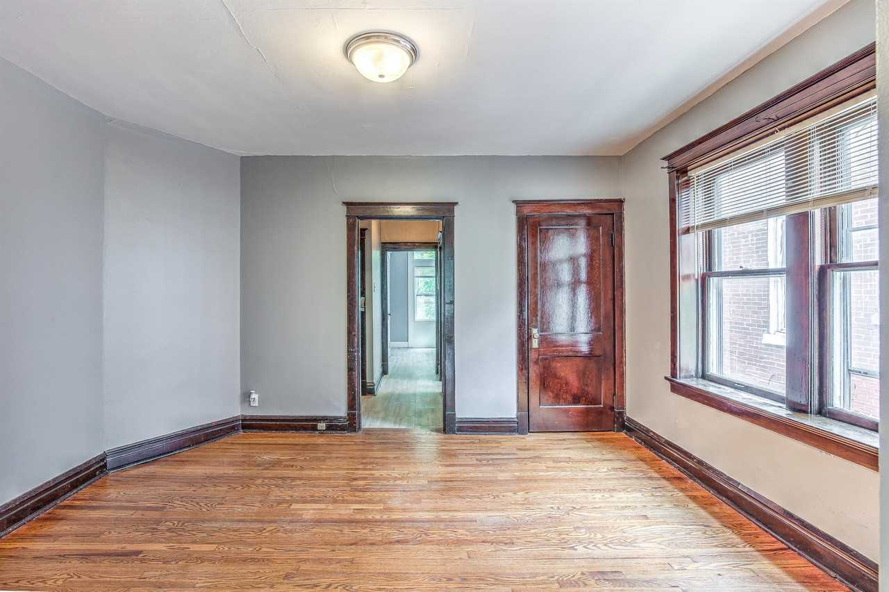 4316 Connecticut St #1F - Photo 6 of 15