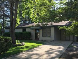 featured image of 1117 Karen Rd #1