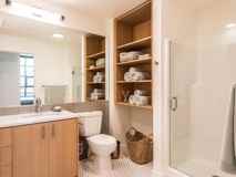 230 Sw Ash St - Photo 1 of 1