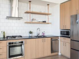 230 Sw Ash St - Photo 1 of 1