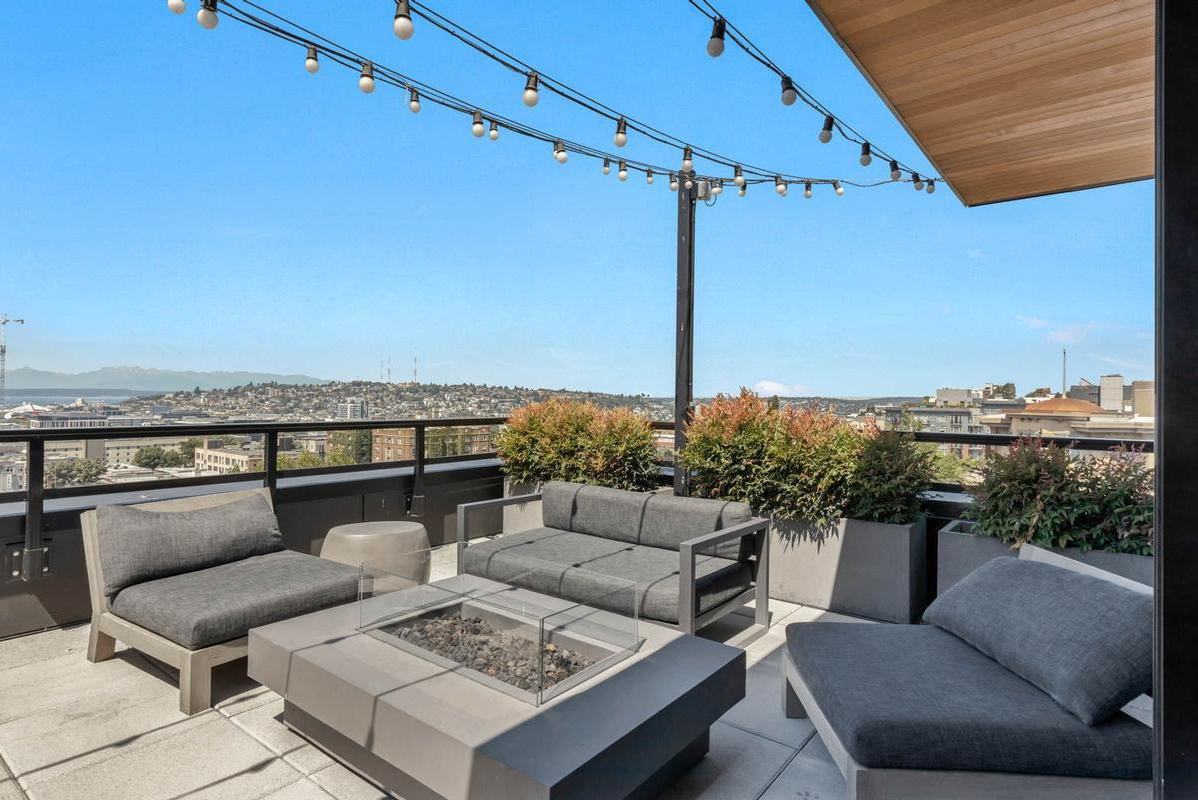 1820 Boylston Ave - Photo 2 of 50