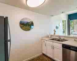 featured image of 901-903 901-903 California St 904 N. Washington St