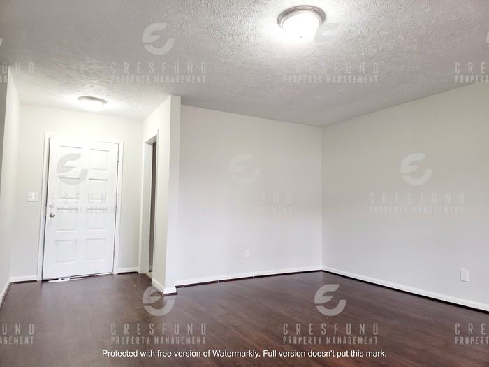 4704 Bent Pine Dr - Photo 3 of 27