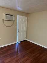 1972 Cambridge Dr - Photo 1 of 1