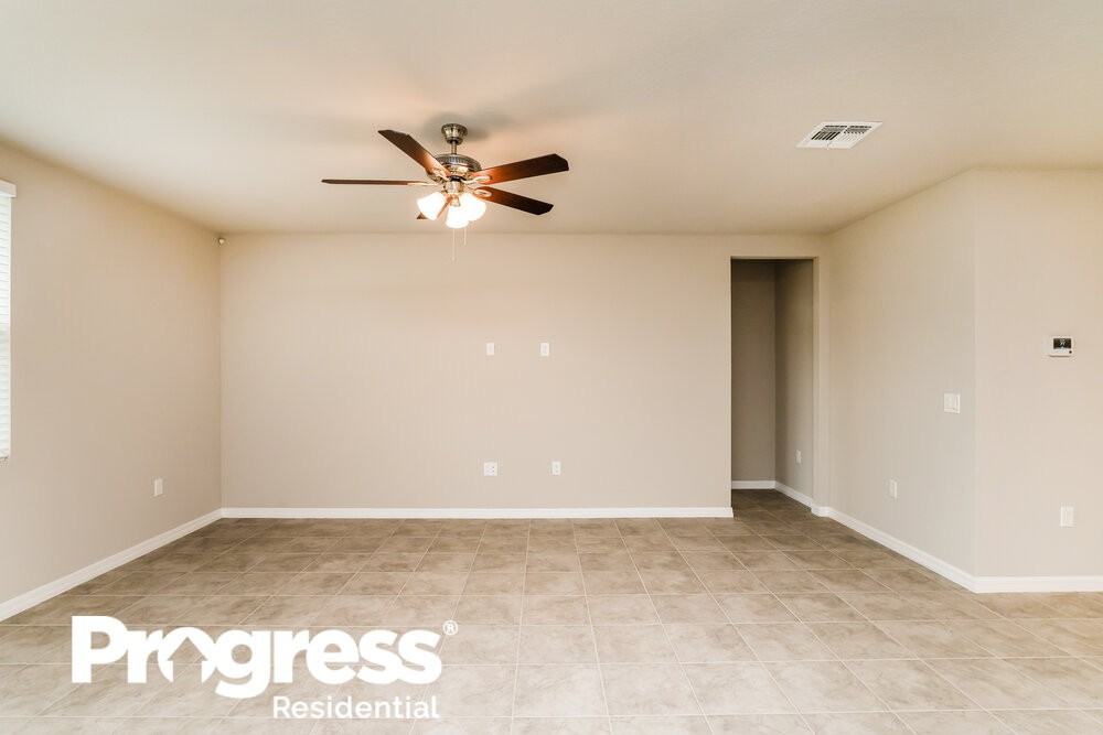 492 Sun Warbler Way - Photo 3 of 16