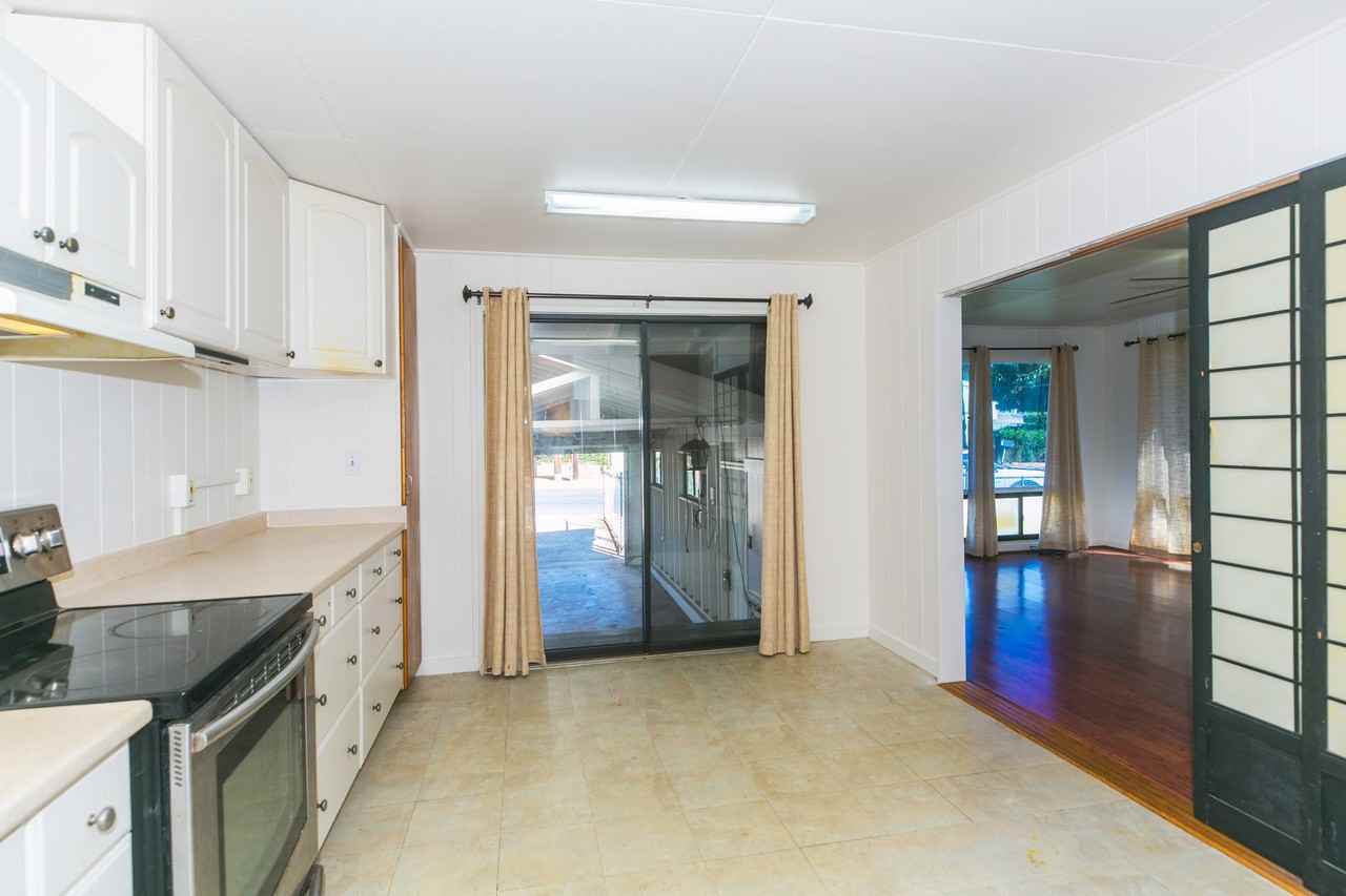 730 6th Ave #1 - Photo 4 of 45