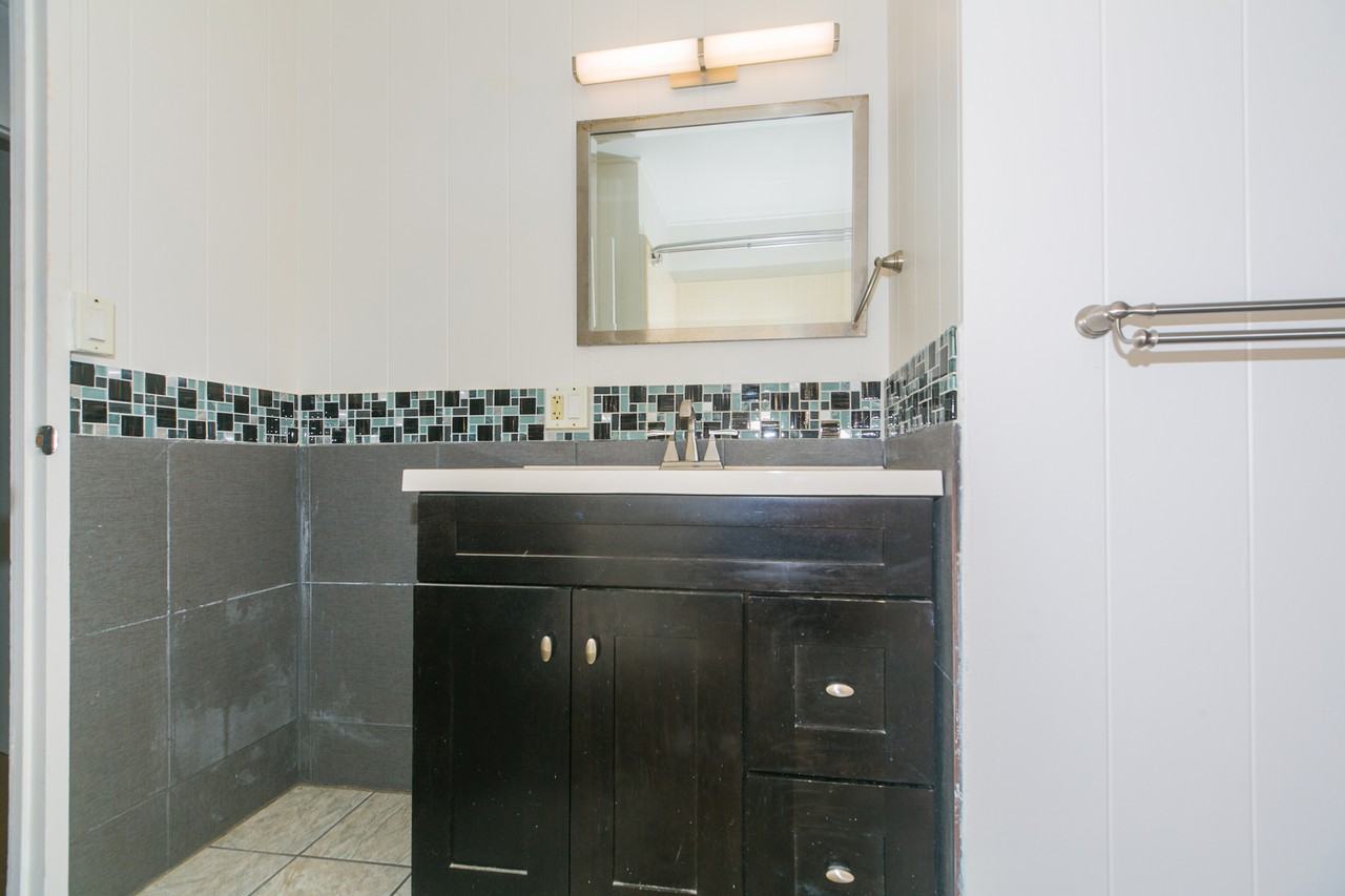 730 6th Ave #1 - Photo 7 of 45