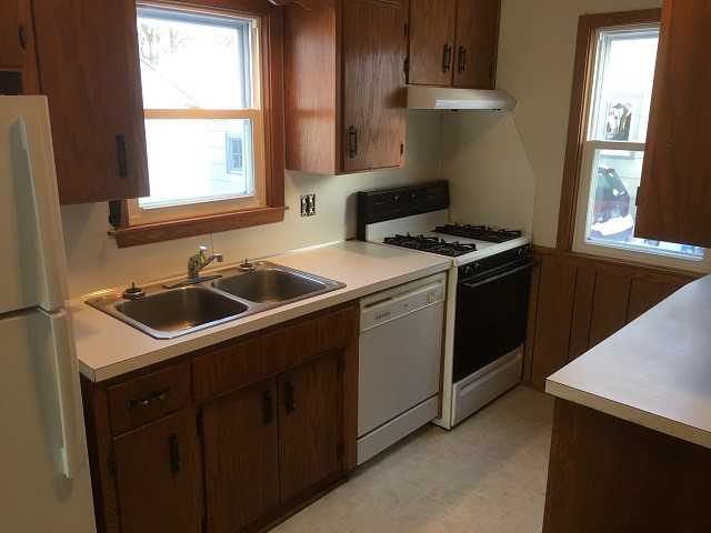 1206 10th St Nw #1 - Photo 3 of 9